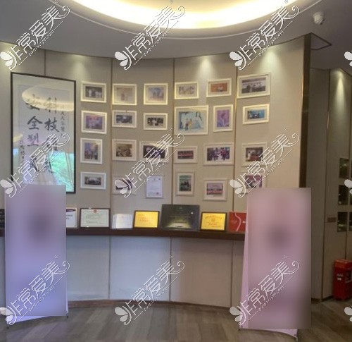 东莞缔美美容医院展示墙