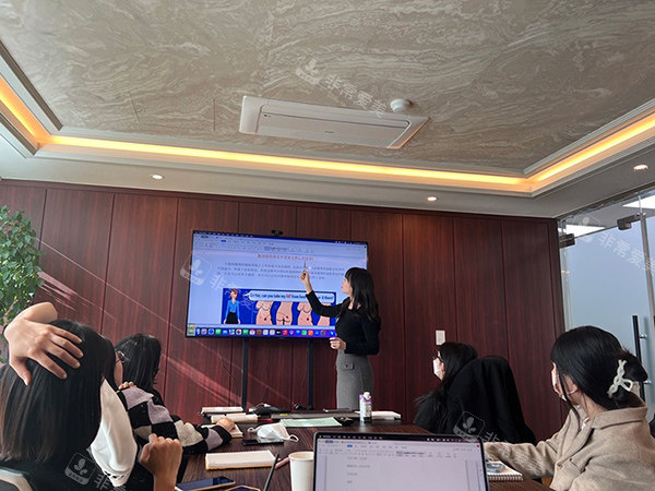 非常爱美软文选题会照片 非常爱美软文选题会照片