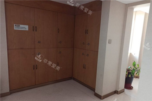 天津坤如瑪麗整形院內(nèi)一角 天津坤如瑪麗整形院內(nèi)一角