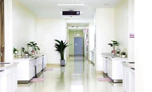 西安国际医学#2Y*&x*b整形医院手术室外部环境图 西安国际医学#2Y*&x*b整形医院手术室外部环境图