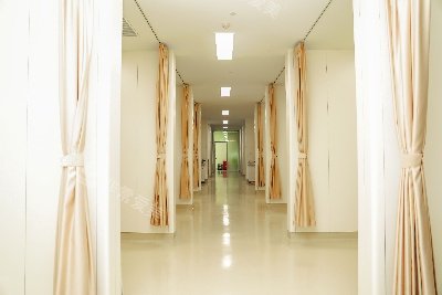 西安国际医学#2Y*&x*b整形医院内部走廊图 西安国际医学#2Y*&x*b整形医院内部走廊图
