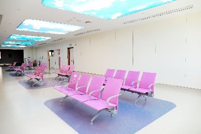 西安国际医学#2Y*&x*b整形医院手术部等待区环境图 西安国际医学#2Y*&x*b整形医院手术部等待区环境图