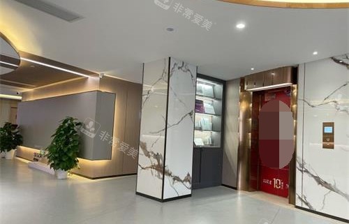 常州曙光整形醫(yī)院電梯口 常州曙光整形醫(yī)院電梯口