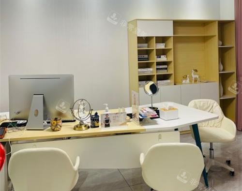 連云港時(shí)光盛美美容醫(yī)院診療室 連云港時(shí)光盛美美容醫(yī)院診療室