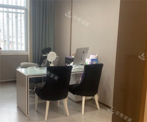 福州海峽美容醫(yī)院商談間照片 福州海峽美容醫(yī)院商談間照片