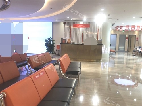 重慶美侖美奐整形美容醫(yī)院休息區(qū) 重慶美侖美奐整形美容醫(yī)院休息區(qū)