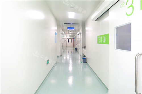 西安国际医学中心医院整形医院走廊环境