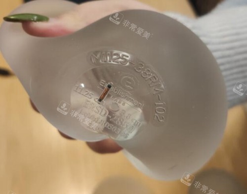 韩国普罗菲耳丰胸使用比较多的魔滴假体