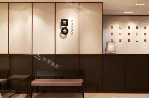 韓國(guó)美爾韓整形醫(yī)院大廳環(huán)境示意圖 韓國(guó)美爾韓整形醫(yī)院大廳環(huán)境示意圖