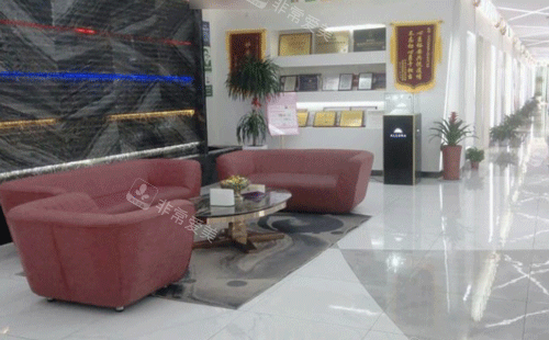 六安菲凡整形美容醫(yī)院休息區(qū)照片 六安菲凡整形美容醫(yī)院休息區(qū)照片
