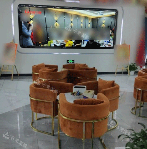 六安菲凡整形美容醫(yī)院休息區(qū)照片 六安菲凡整形美容醫(yī)院休息區(qū)照片