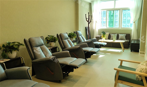 貴州利美康內(nèi)部環(huán)境展示圖 貴州利美康內(nèi)部環(huán)境展示圖