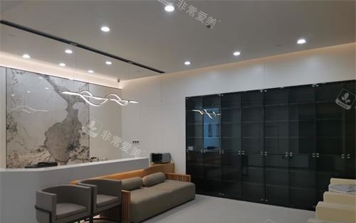 南京美萊口腔休息區(qū)環(huán)境 南京美萊口腔休息區(qū)環(huán)境