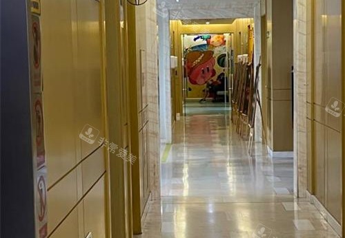 苏州美奥口腔走廊环境示意图 苏州美奥口腔走廊环境示意图