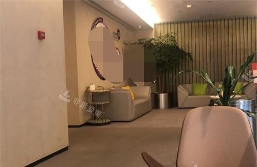 南昌韓美整形醫(yī)院大廳環(huán)境示意圖 南昌韓美整形醫(yī)院大廳環(huán)境示意圖