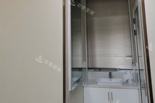 合肥恒美怡人整形醫(yī)院室內(nèi)一角