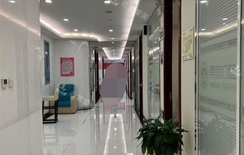 南京博韻口腔走廊環(huán)境 南京博韻口腔走廊環(huán)境