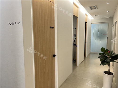 韓國優(yōu)雅人整形走廊環(huán)境圖