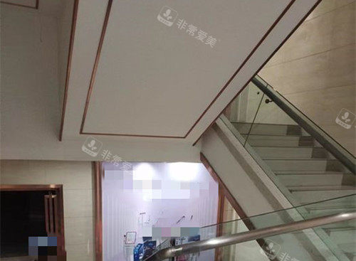 邵陽曹家整形內(nèi)部樓梯環(huán)境示意圖