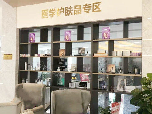 恩施美年華整形醫(yī)院醫(yī)學(xué)護膚專區(qū) 恩施美年華整形醫(yī)院醫(yī)學(xué)護膚專區(qū)