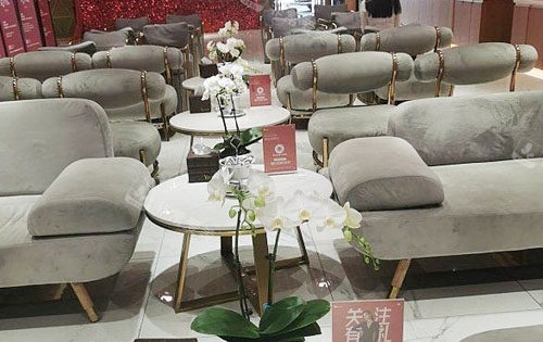 深圳藝星整形大廳休息區(qū)