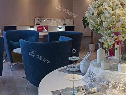 重慶藝星整形環(huán)境 重慶藝星整形環(huán)境