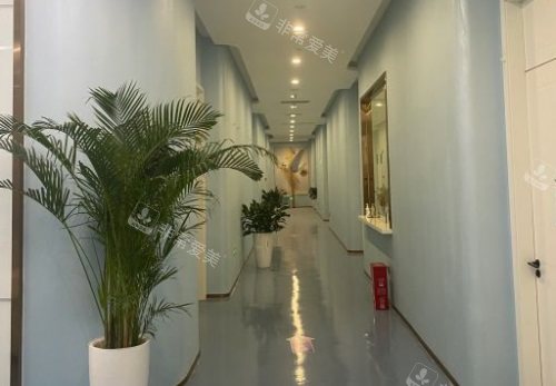 成都后美醫(yī)療美容醫(yī)院走廊 成都后美醫(yī)療美容醫(yī)院走廊