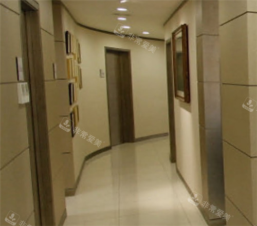 韩国DNA整形医院走廊环境