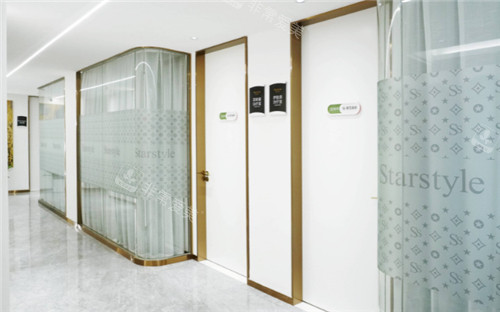 桂林星范医疗美容走廊环境