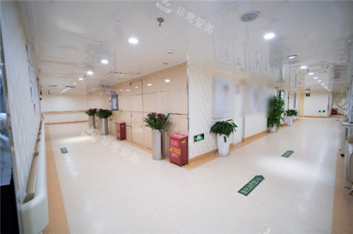 北京煤医医疗美容走廊环境