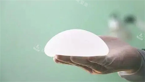 隆胸假體實(shí)例參考圖 隆胸假體實(shí)例參考圖