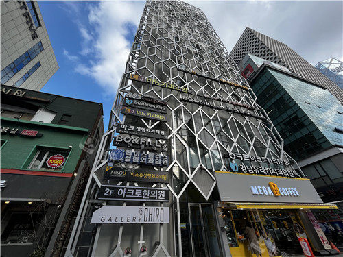 韩国faceplus整形大楼外观