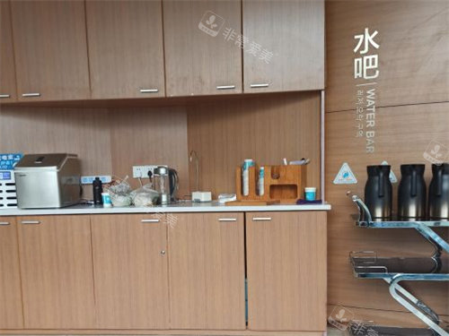 成都絲緣植發(fā)水吧 成都絲緣植發(fā)水吧
