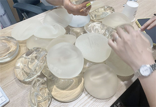 各品牌隆胸假體 各品牌隆胸假體