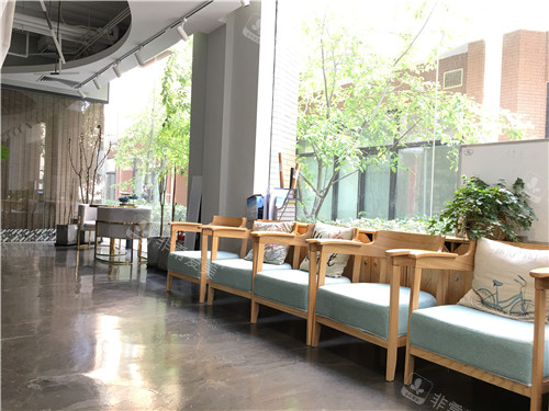 北京麗格植發(fā)休息區(qū) 北京麗格植發(fā)休息區(qū)