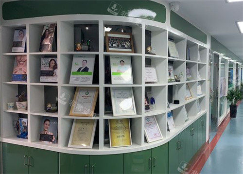 淮北口腔醫(yī)院展示區(qū) 淮北口腔醫(yī)院展示區(qū)