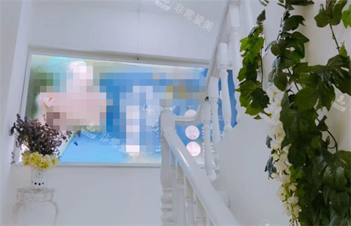 日照美麗華整形門診樓梯 日照美麗華整形門診樓梯