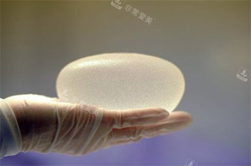 隆胸假體實(shí)例參考圖 隆胸假體實(shí)例參考圖