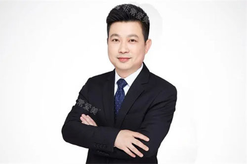嘉兴艺星整形汪泽群医生图