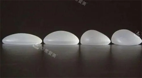 四种不同型号假体对比图 四种不同型号假体对比图