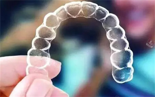 隱形矯正器照片 隱形矯正器照片