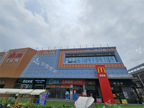 深圳一欣口腔大門 深圳一欣口腔大門