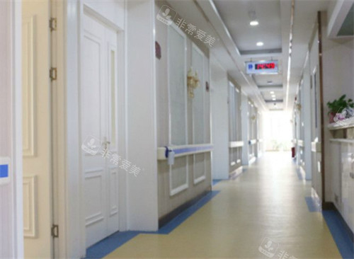南通康美美容醫(yī)院走廊