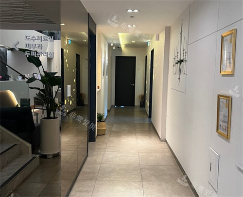 韓國好手藝整形醫(yī)院走廊 韓國好手藝整形醫(yī)院走廊