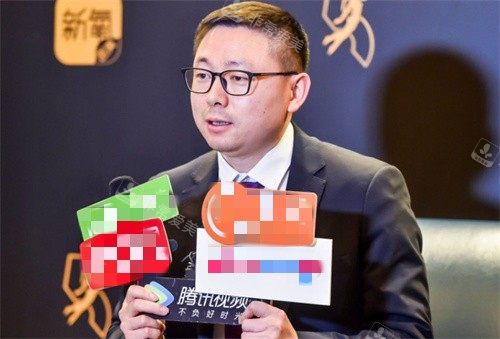 張龍醫(yī)生個(gè)人照 張龍醫(yī)生個(gè)人照