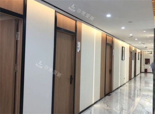 德州天宏醫(yī)療美容走廊環(huán)境圖 德州天宏醫(yī)療美容走廊環(huán)境圖