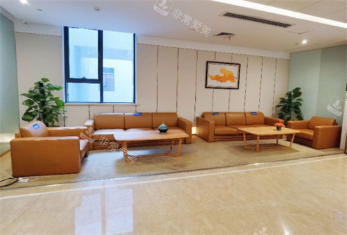 溫州和平國際整形醫(yī)院大廳 溫州和平國際整形醫(yī)院大廳