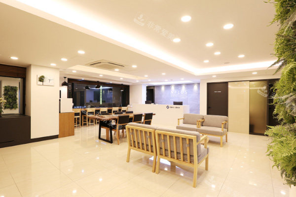 韩国nplus整形外科大厅照片
