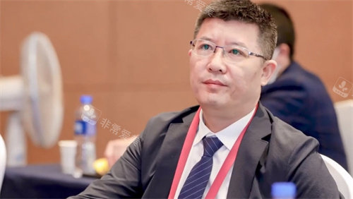 刘中策参加活动照 刘中策参加活动照