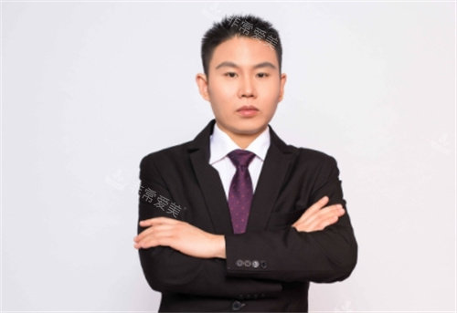 魏广运医生个人照